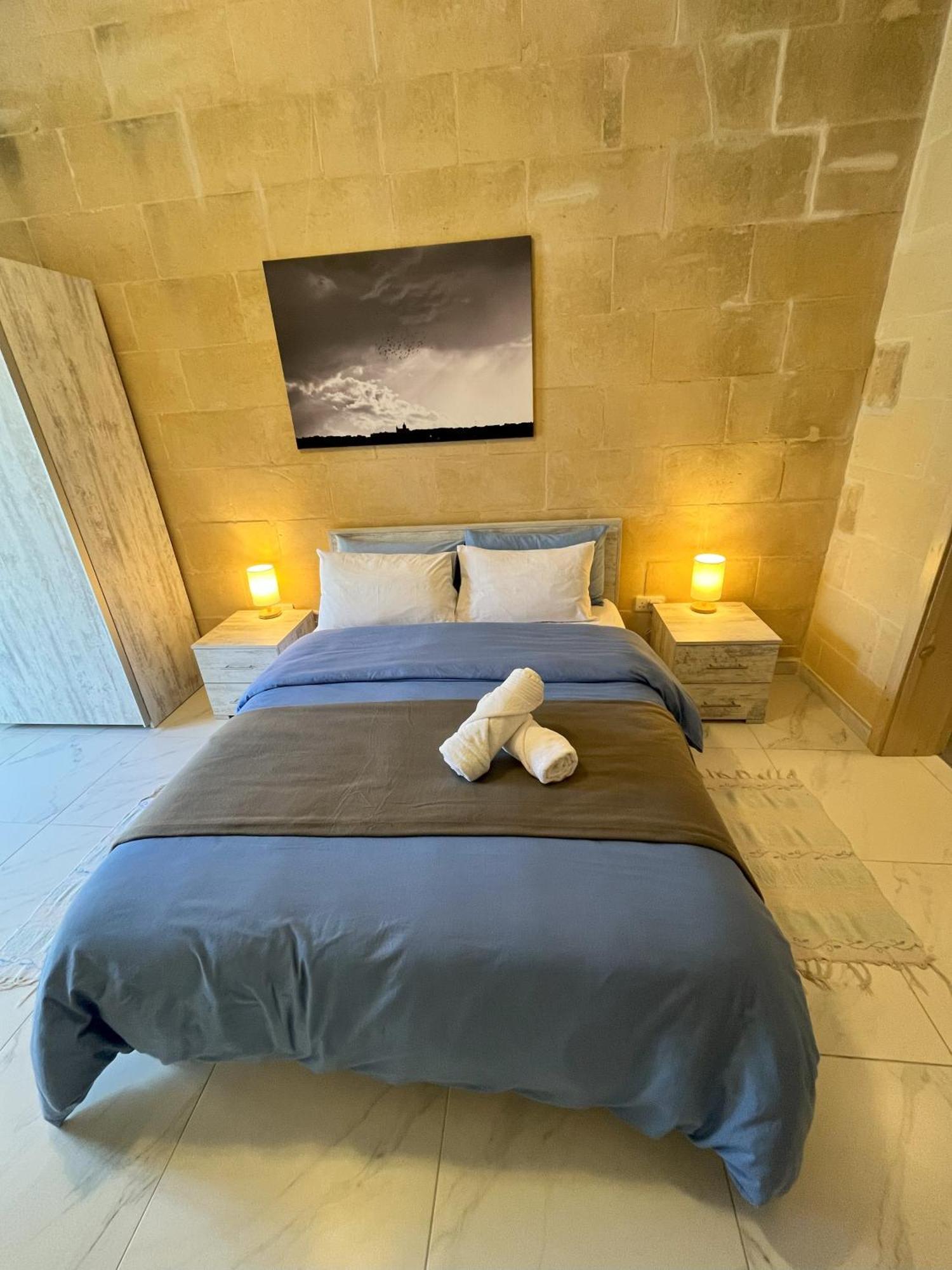 Bed and Breakfast Fiftyfour West Boutique Living Арб Экстерьер фото