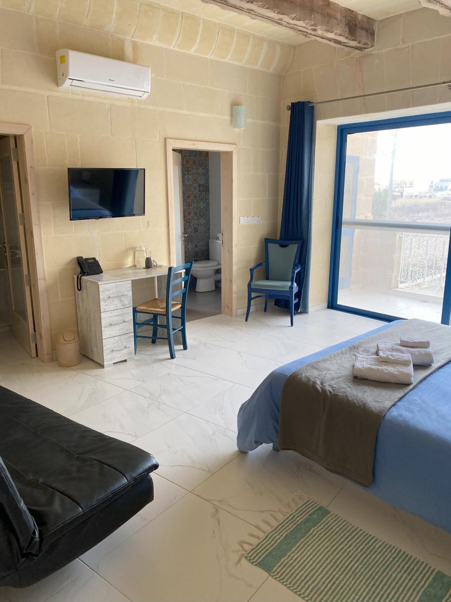 Bed and Breakfast Fiftyfour West Boutique Living Арб Экстерьер фото