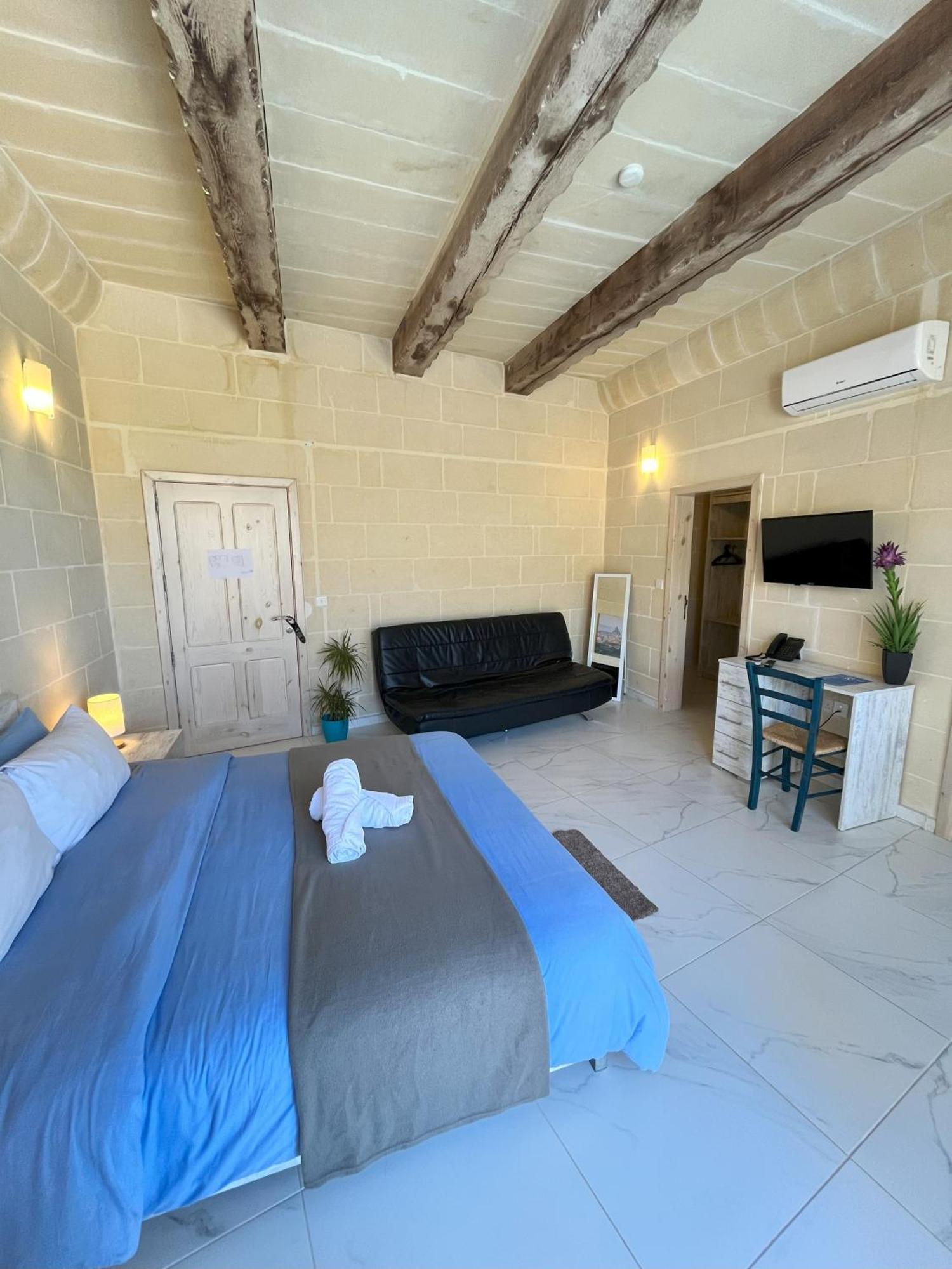 Bed and Breakfast Fiftyfour West Boutique Living Арб Экстерьер фото