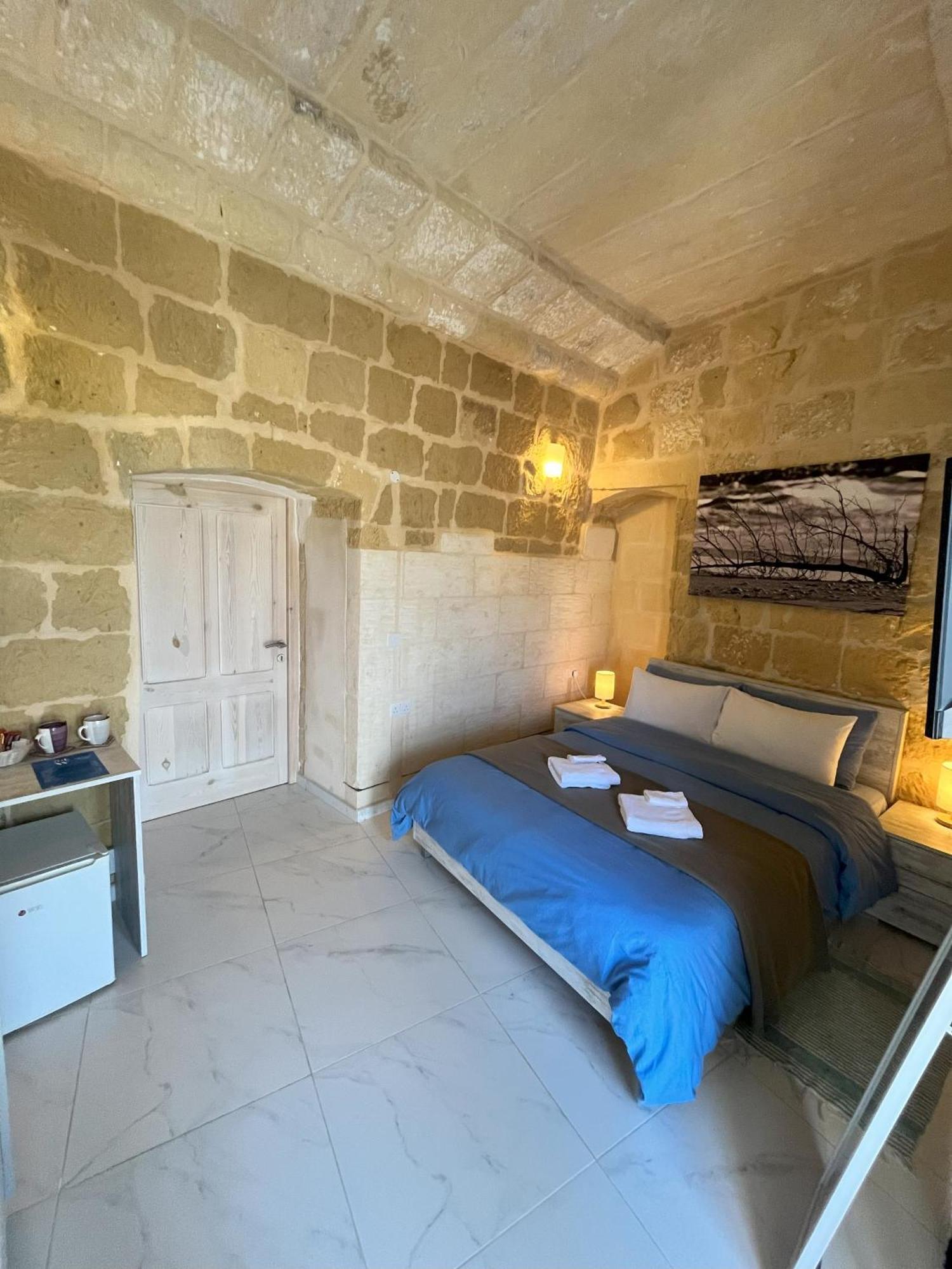Bed and Breakfast Fiftyfour West Boutique Living Арб Экстерьер фото